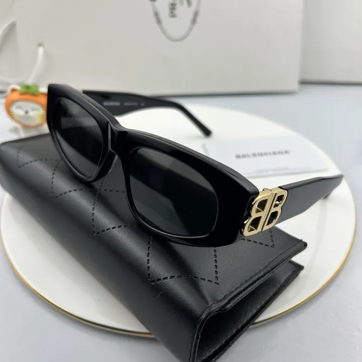 スーパーコピー バレンシアガ サングラス