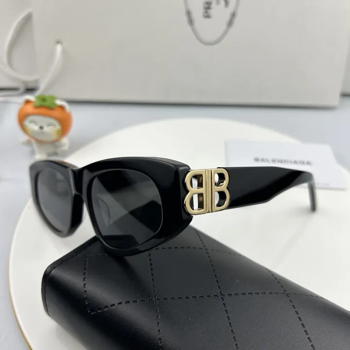 スーパーコピー バレンシアガ サングラス