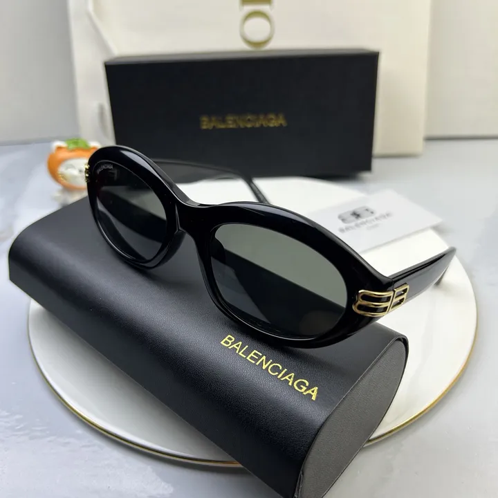 スーパーコピー バレンシアガ サングラス