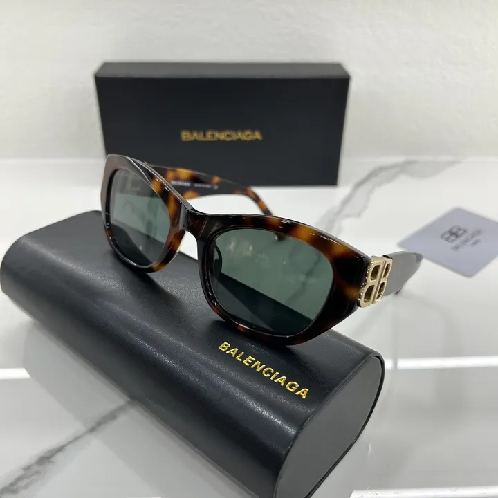 スーパーコピー バレンシアガ サングラス