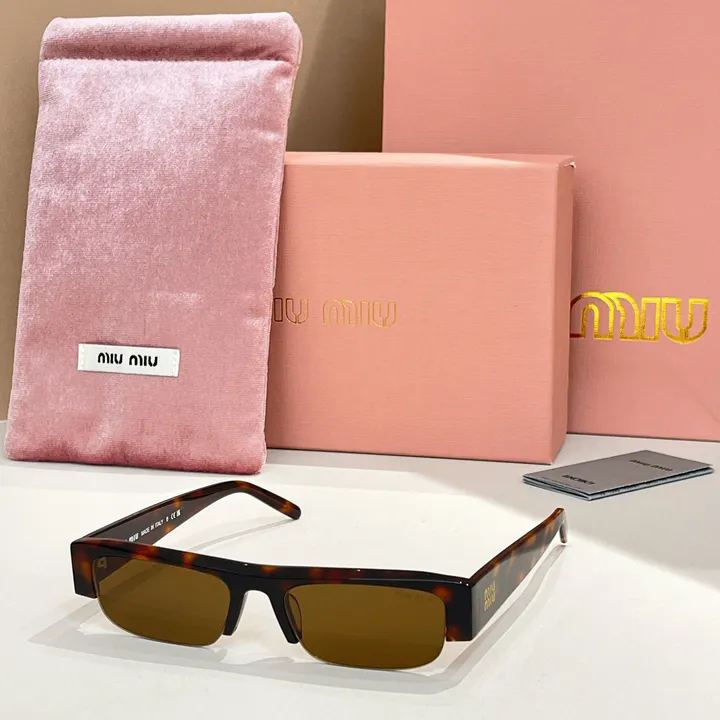 スーパーコピー ミュウミュウ サングラス