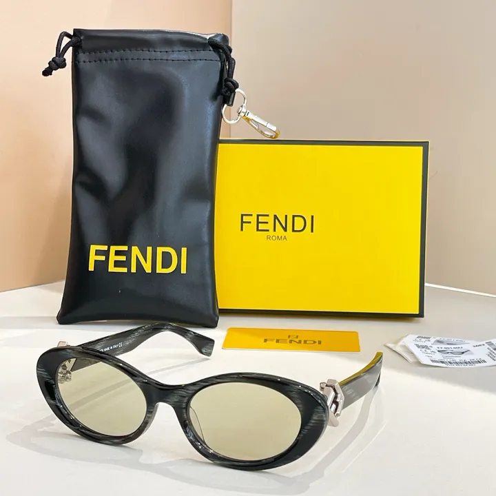 スーパーコピー フェンディ サングラス