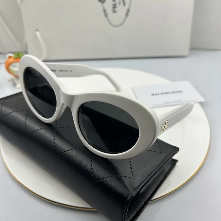 スーパーコピー バレンシアガ サングラス