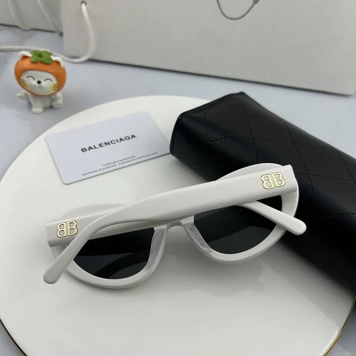 スーパーコピー バレンシアガ サングラス