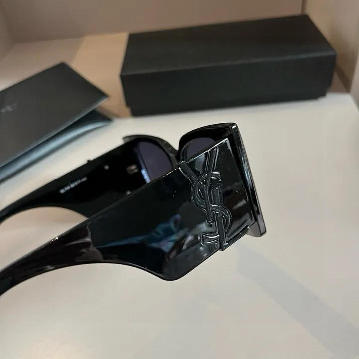 スーパーコピー イブサンローラン サングラス