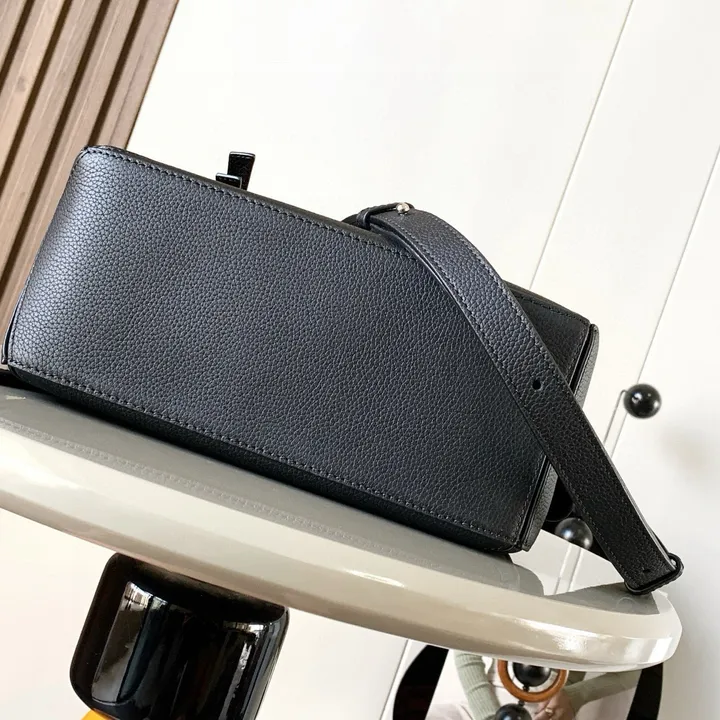 スーパーコピー ロエベ サングラス