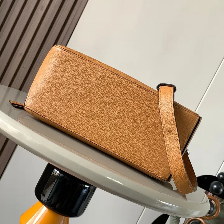 スーパーコピー ロエベ サングラス