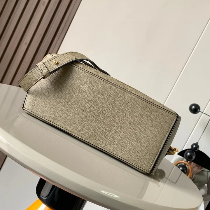 スーパーコピー ロエベ サングラス