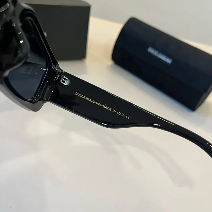 スーパーコピー ミュウミュウ サングラス