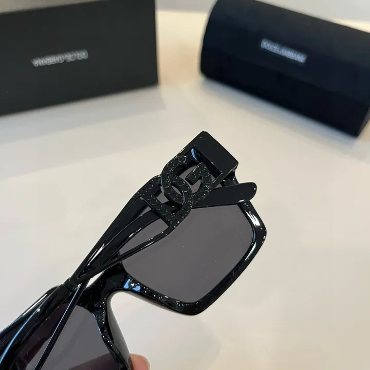 スーパーコピー ミュウミュウ サングラス