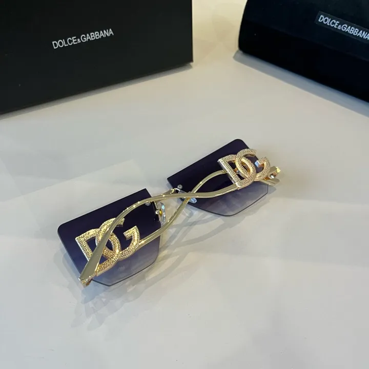 スーパーコピー ミュウミュウ サングラス