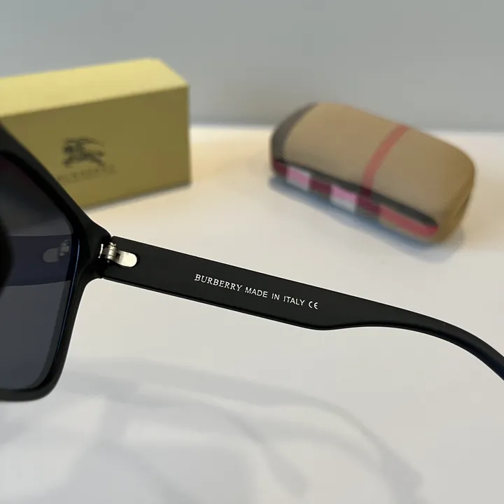 スーパーコピー バーバリー ス サングラス