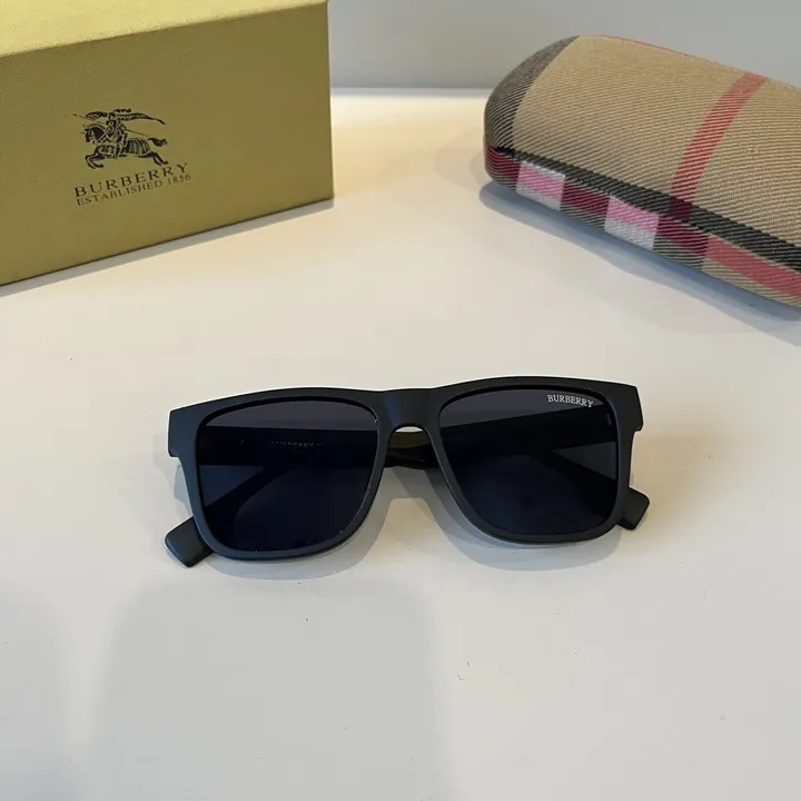 スーパーコピー バーバリー ス サングラス