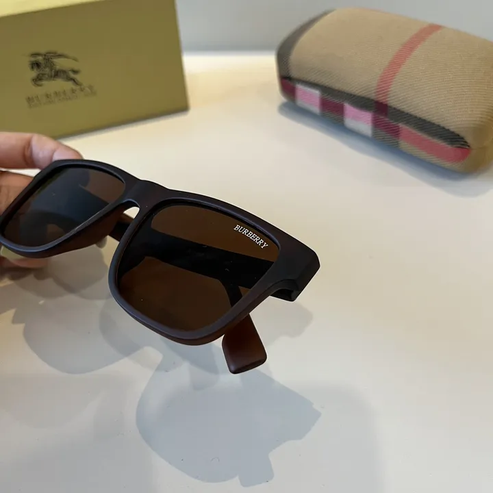 スーパーコピー バーバリー ス サングラス