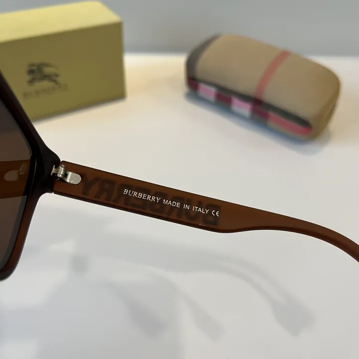 スーパーコピー バーバリー ス サングラス