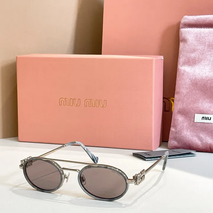 スーパーコピー ミュウミュウ サングラス