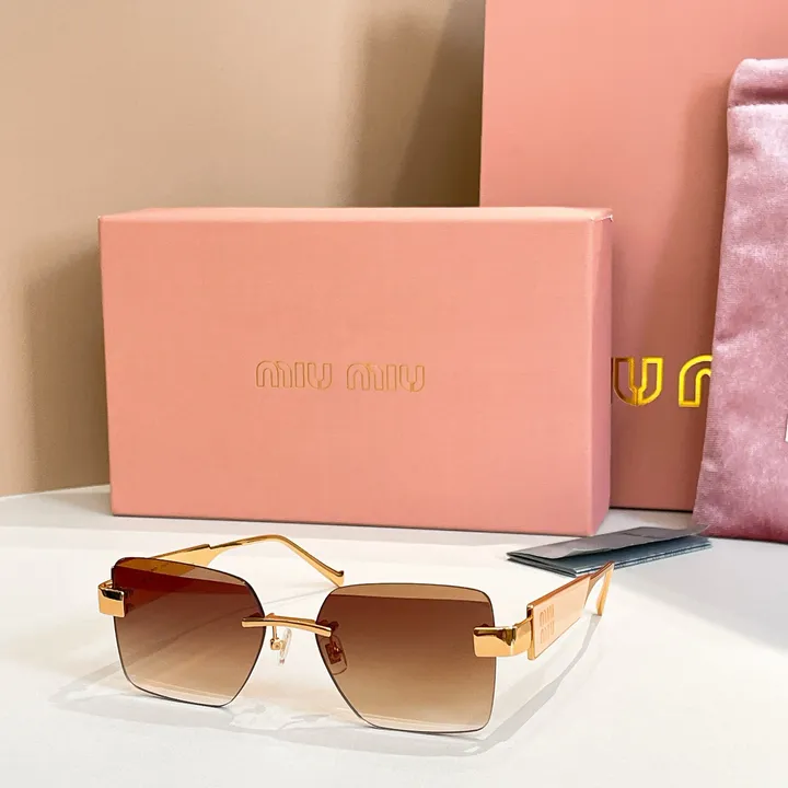 スーパーコピー ミュウミュウ サングラス