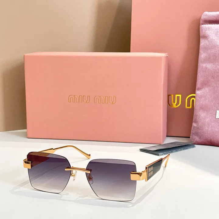 スーパーコピー ミュウミュウ サングラス