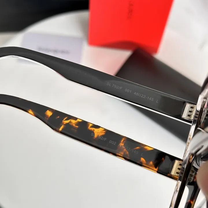 スーパーコピー イブサンローラン サングラス