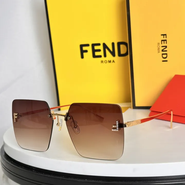 スーパーコピー フェンディ サングラス