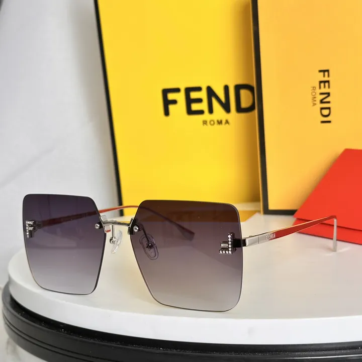 スーパーコピー フェンディ サングラス