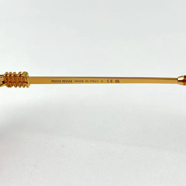 スーパーコピー ミュウミュウ サングラス