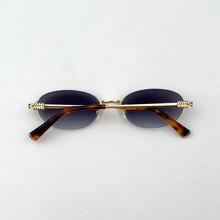 スーパーコピー ミュウミュウ サングラス