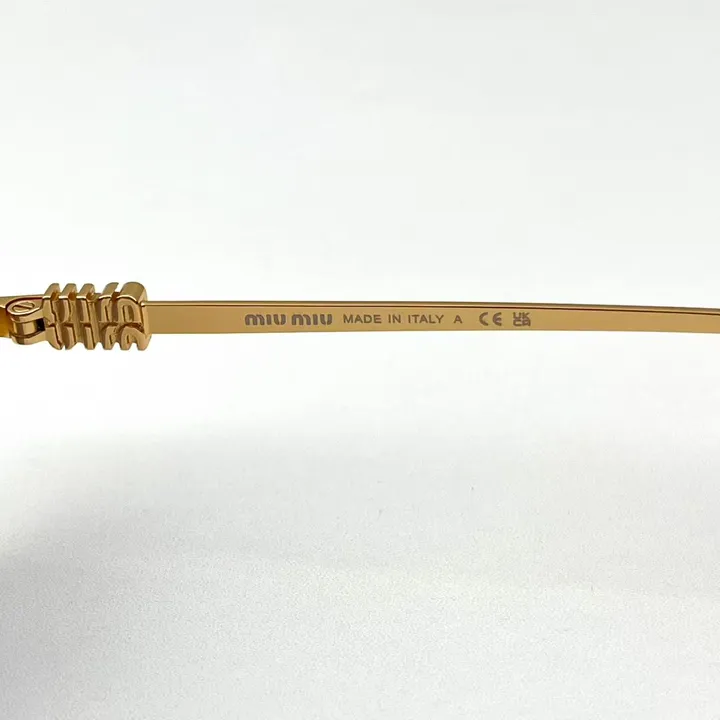 スーパーコピー ミュウミュウ サングラス