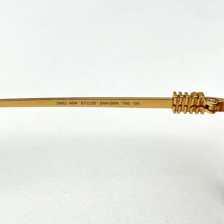 スーパーコピー ミュウミュウ サングラス