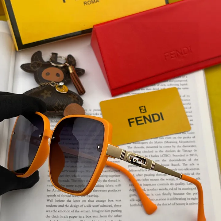 スーパーコピー フェンディ サングラス