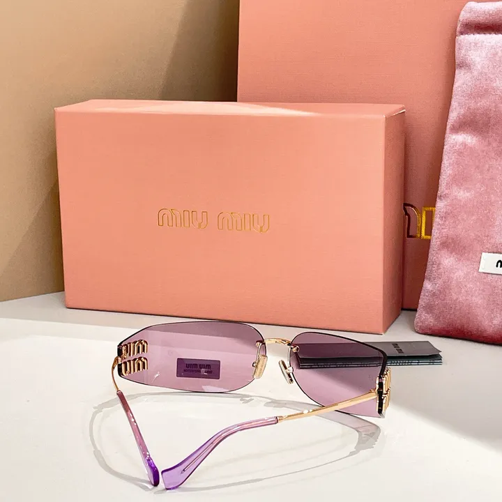 スーパーコピー ミュウミュウ サングラス