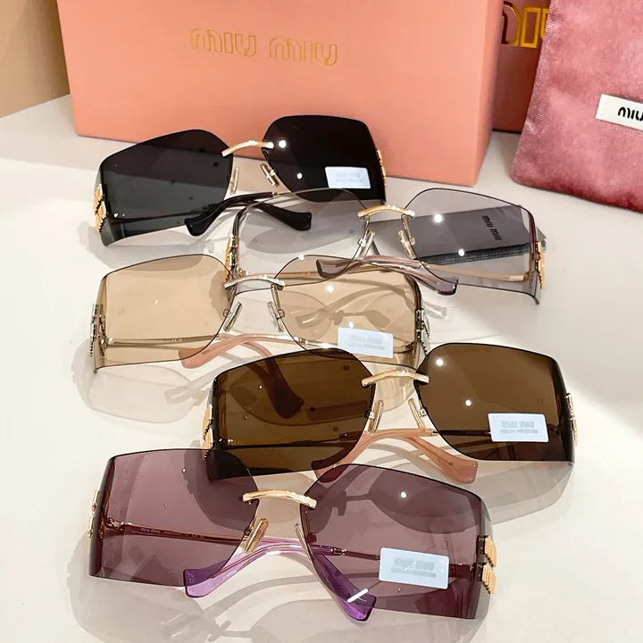 スーパーコピー ミュウミュウ サングラス