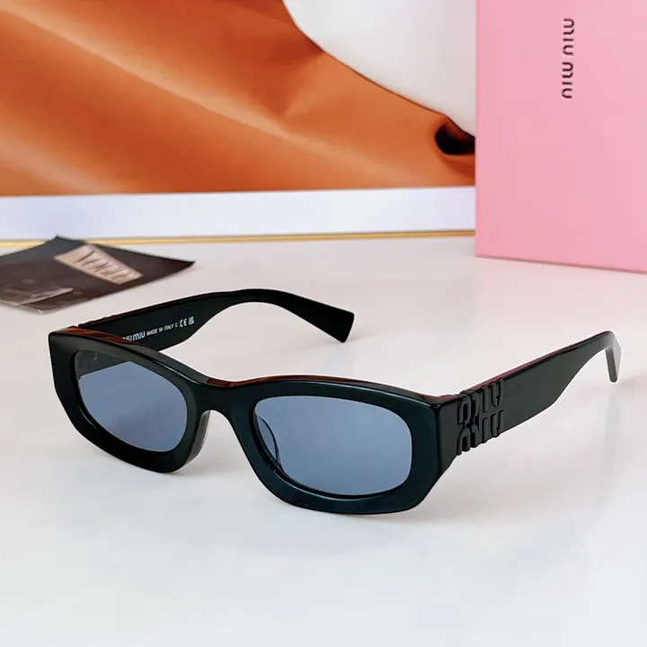 スーパーコピー ミュウミュウ サングラス
