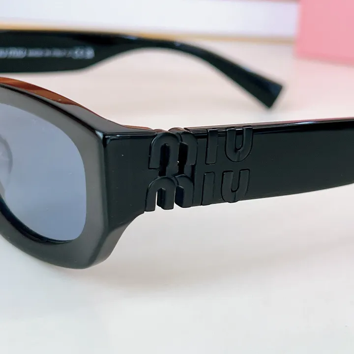スーパーコピー ミュウミュウ サングラス