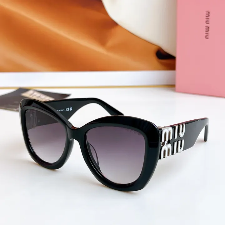 スーパーコピー ミュウミュウ サングラス