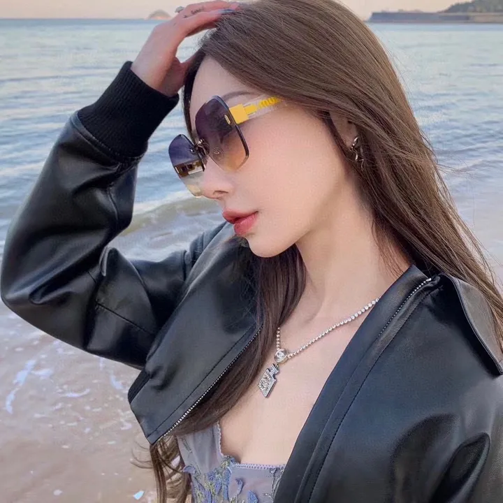 スーパーコピー ミュウミュウ サングラス