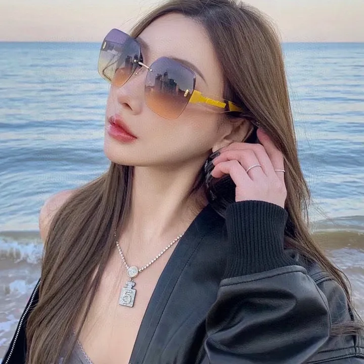 スーパーコピー ミュウミュウ サングラス