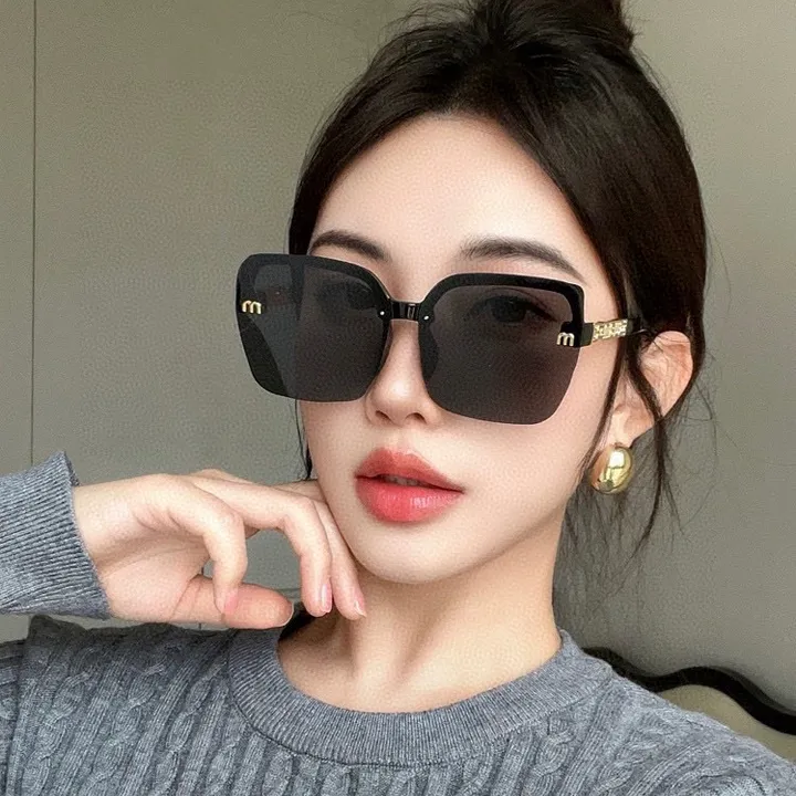 スーパーコピー ミュウミュウ サングラス