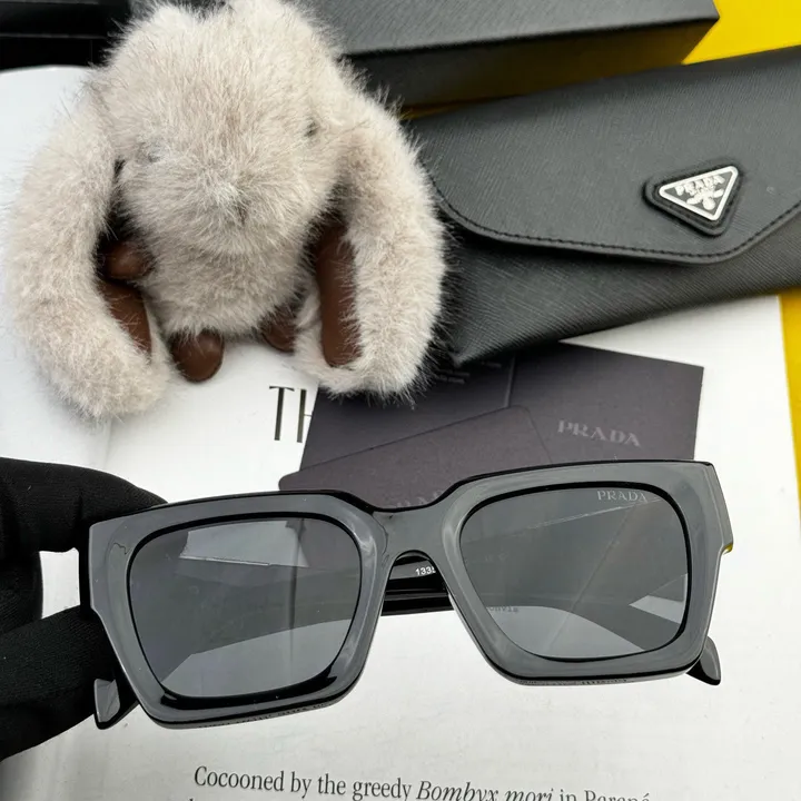 スーパーコピー プラダ サングラス