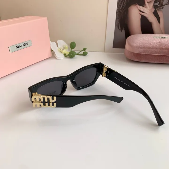 スーパーコピー ミュウミュウ サングラス