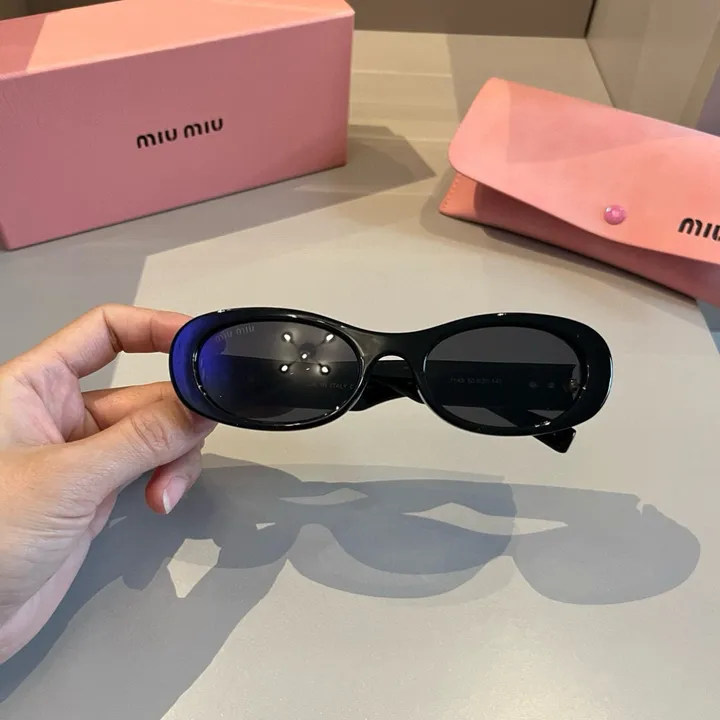 スーパーコピー ミュウミュウ サングラス