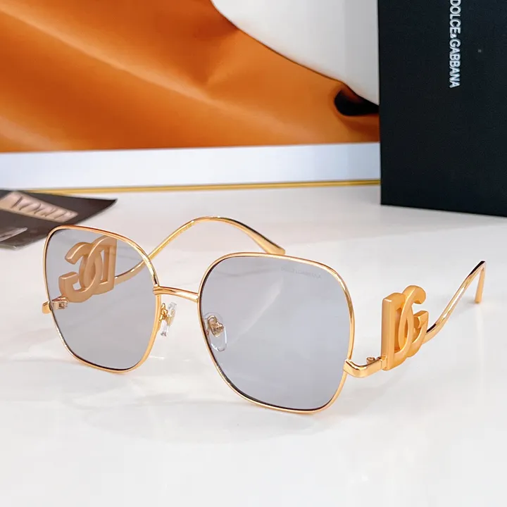 スーパーコピー ミュウミュウ サングラス