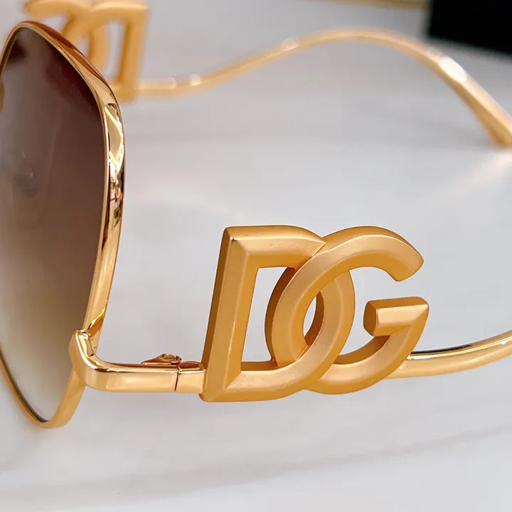 スーパーコピー ミュウミュウ サングラス