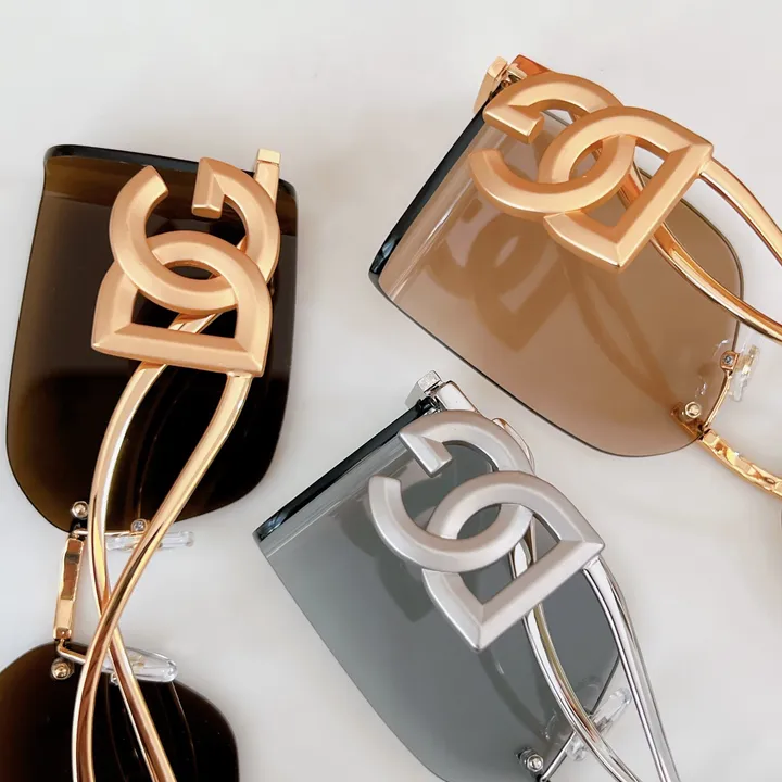 スーパーコピー ミュウミュウ サングラス