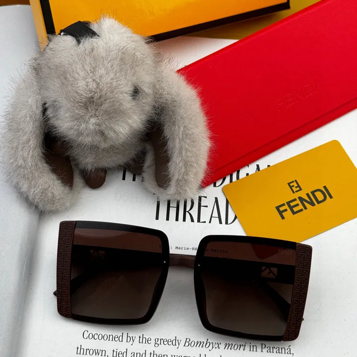 スーパーコピー フェンディ サングラス