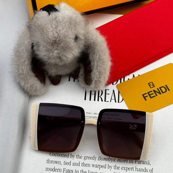 スーパーコピー フェンディ サングラス