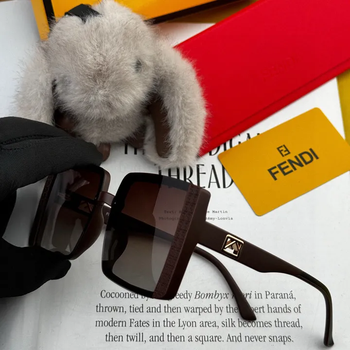 スーパーコピー フェンディ サングラス