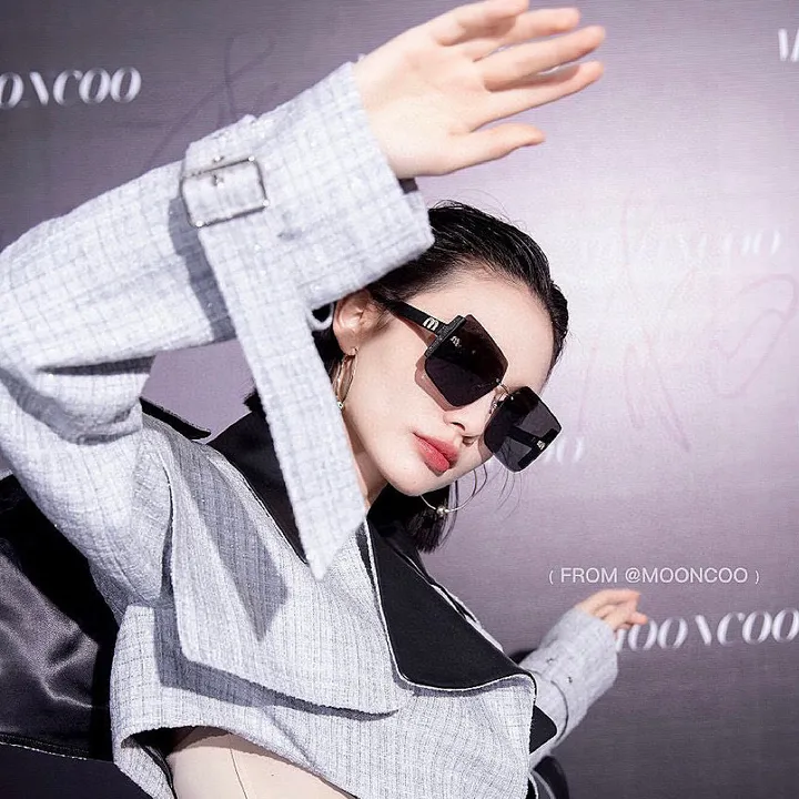 スーパーコピー ミュウミュウ サングラス