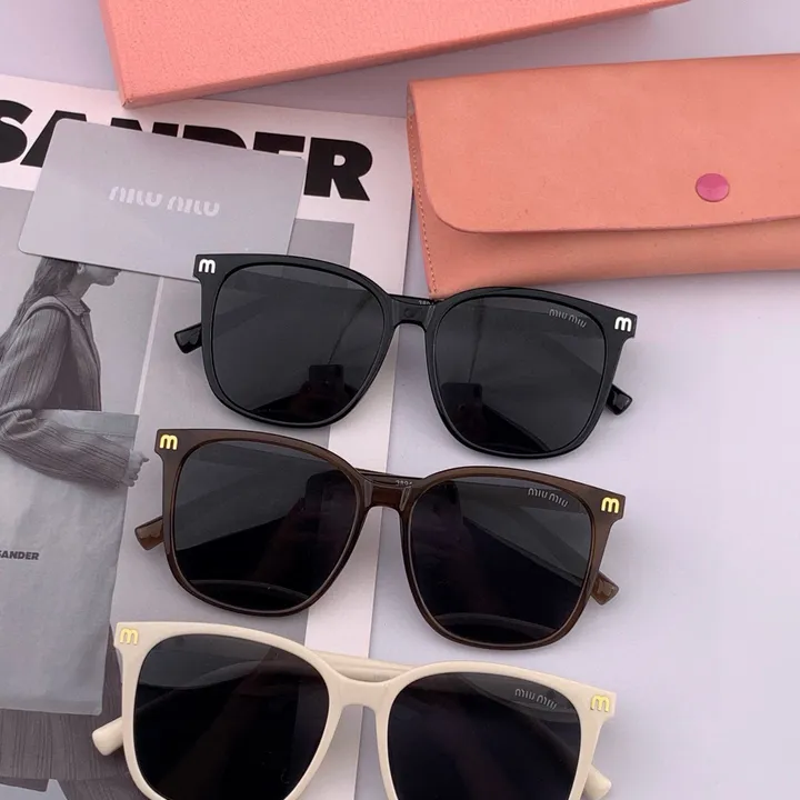 スーパーコピー ミュウミュウ サングラス