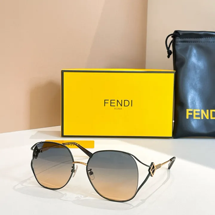 スーパーコピー フェンディ サングラス